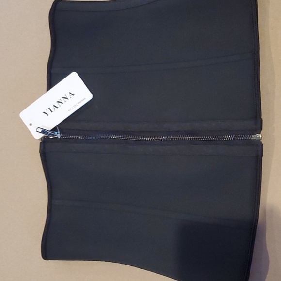 Yianna NWT black corset waist  shape wear  size large - Picture 3 of 8